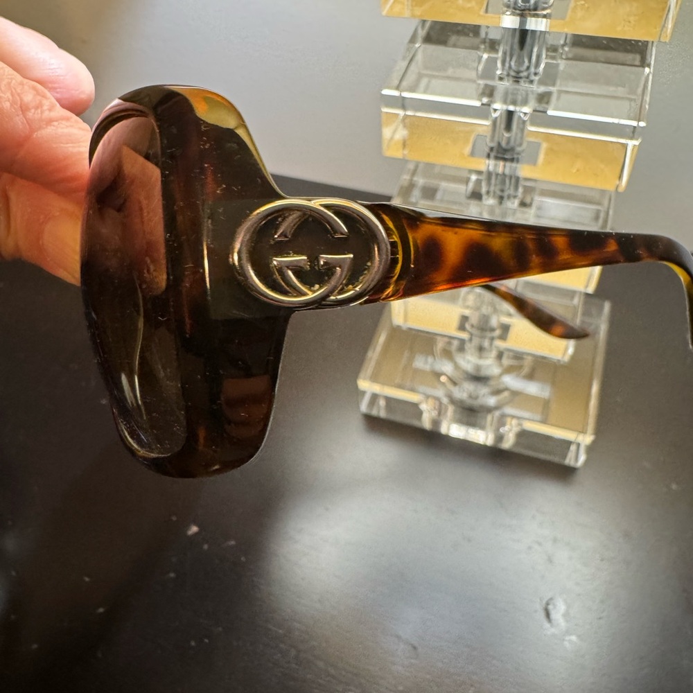 Gucci Brown Tortoise Sunglasses